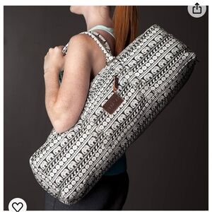 Kindfolk Yoga Mat Duffle Bag w Pocket & Zip Elephants black & white pattern